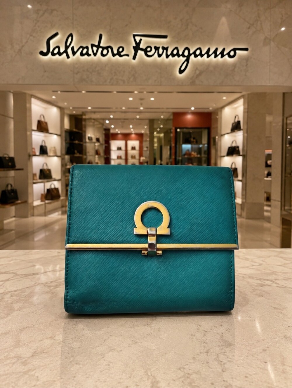 Salvatore Ferragamo Gancini Vintage Wallet